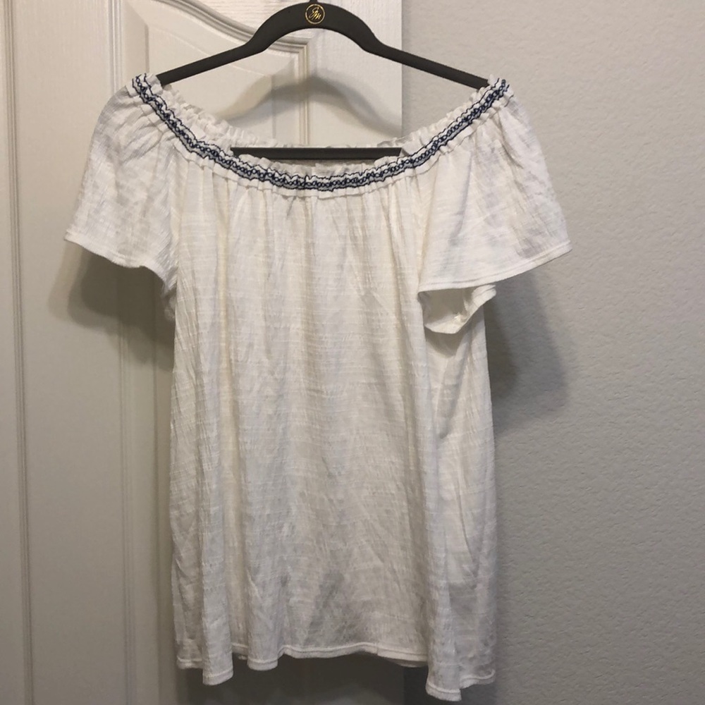 Max Studio White Blouse with Blue Trim